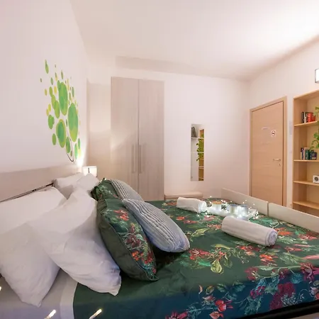 Borgo Trento Home, Incantevole Appartamento Verona Exterior photo